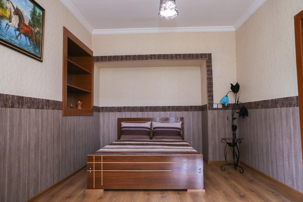 Metekhi Ubani'S Guesthouse Tbilisi Exterior foto