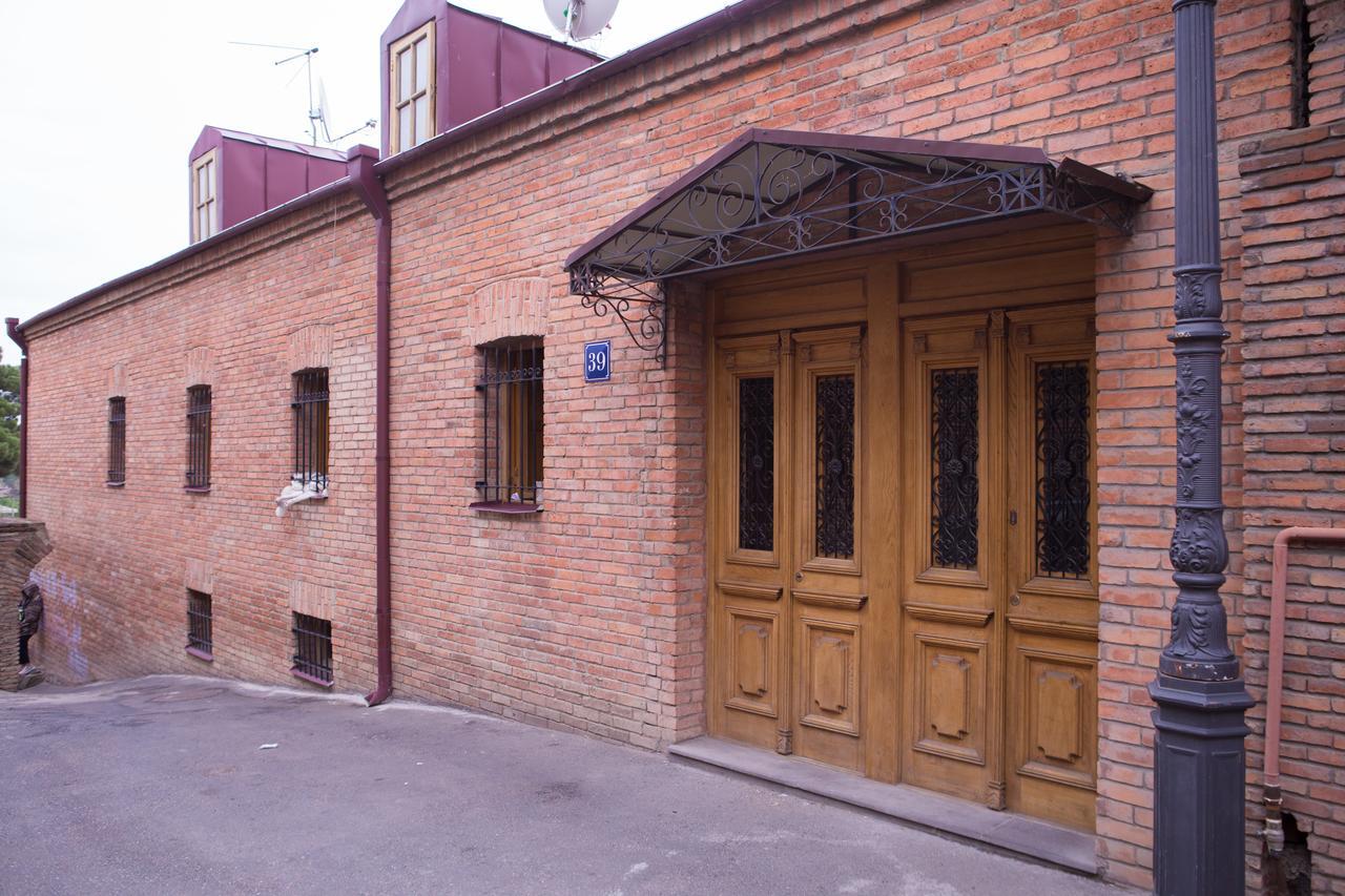 Metekhi Ubani'S Guesthouse Tbilisi Exterior foto