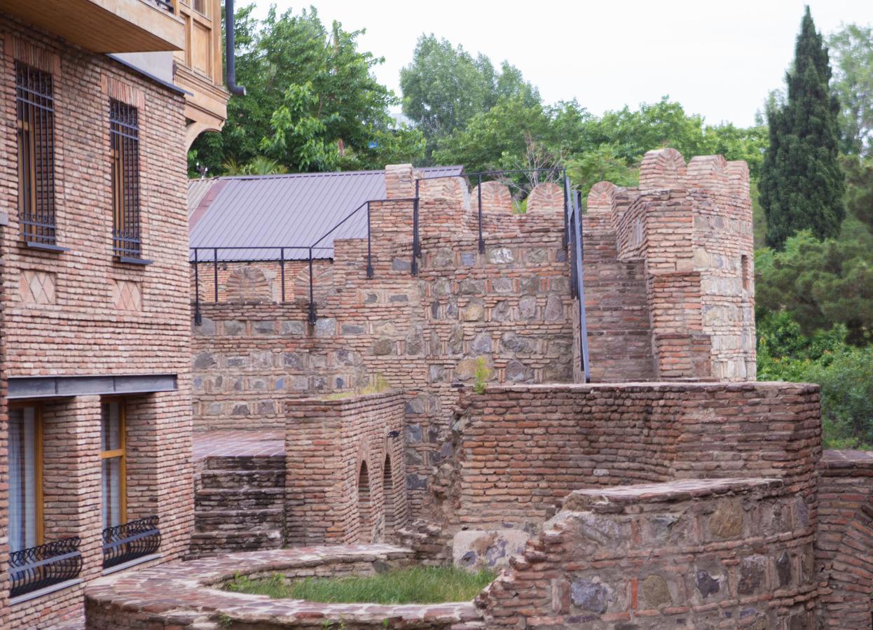 Metekhi Ubani'S Guesthouse Tbilisi Exterior foto